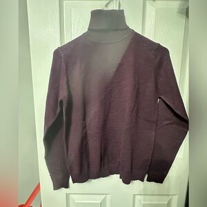 Creative Genius Maroon Turtleneck Sweater Size Small
